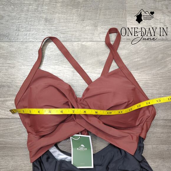 Eomenie Cross Front Cut Out Tie Back One Piece Swimsuit Size S - Picture 5 of 7